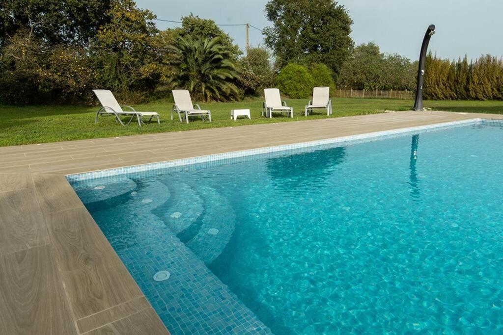 Casa Rural En Rupia Con Piscina 外观 照片